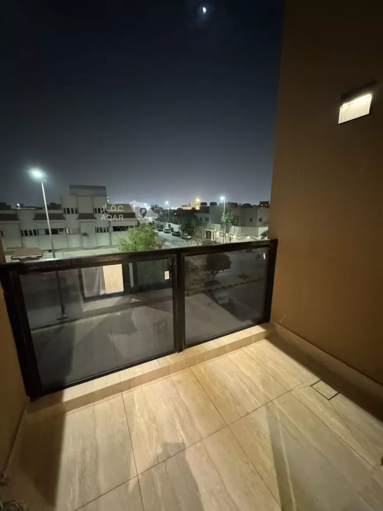 شقة للإيجار في شارع زينب بنت جحش, حي الروضة, مدينة الرياض, منطقة الرياض 5
