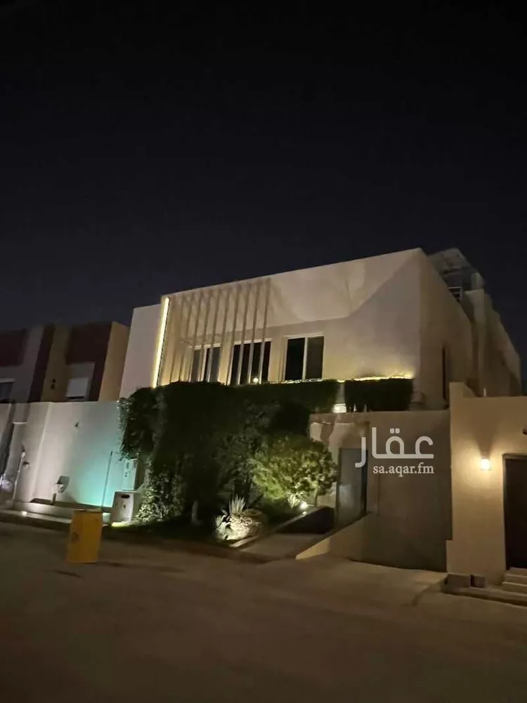 فيلا للبيع في شارع محمد العجيان, حي القيروان, مدينة الرياض, منطقة الرياض صورة 2