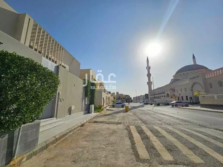 فيلا للبيع في شارع محمد العجيان, حي القيروان, مدينة الرياض, منطقة الرياض صورة 2