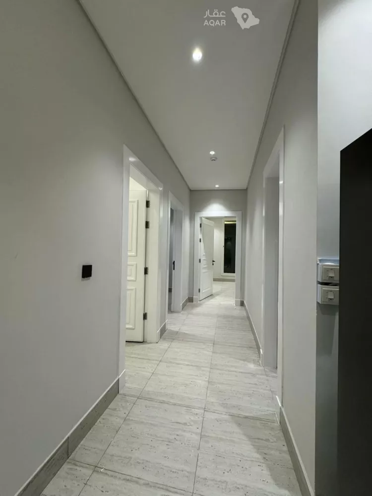 Apartment for Rent in Riyadh Al Malqa 5