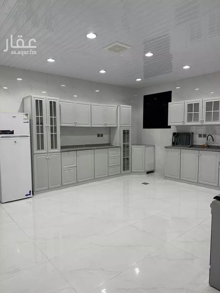 شقة للإيجار في شارع العمارية ، حي المروج ، ابها ، منطقة عسير صورة 3