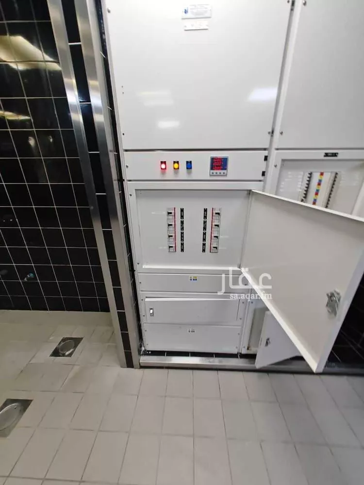 محل للإيجار في شارع طريق الحزام الاكاديمي , حي جامعة الملك فهد للبترول, مدينة الظهران, المنطقة الشرقية صورة 2