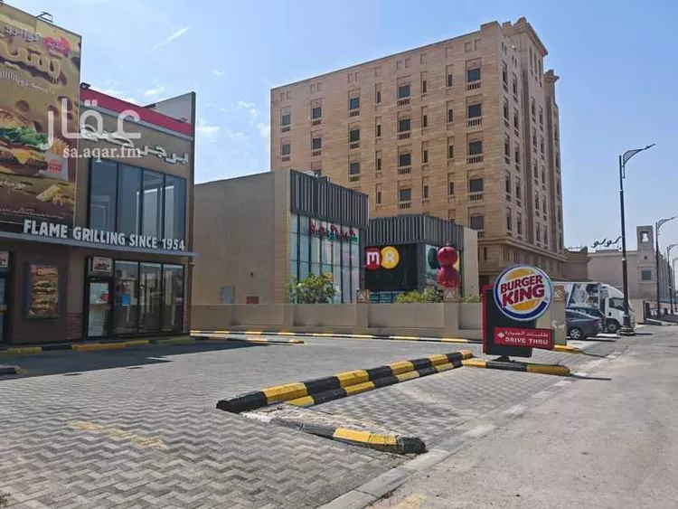 محل للإيجار في شارع طريق الامير محمد بن فهد, حي الشاطئ الشرقي, مدينة الدمام, المنطقة الشرقية صورة 2