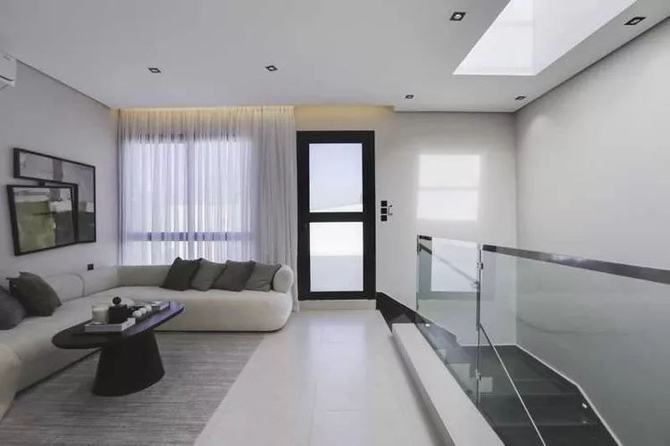 فيلا للبيع في شارع الخطيب التبريزي, حي عكاظ, مدينة الرياض, منطقة الرياض 14