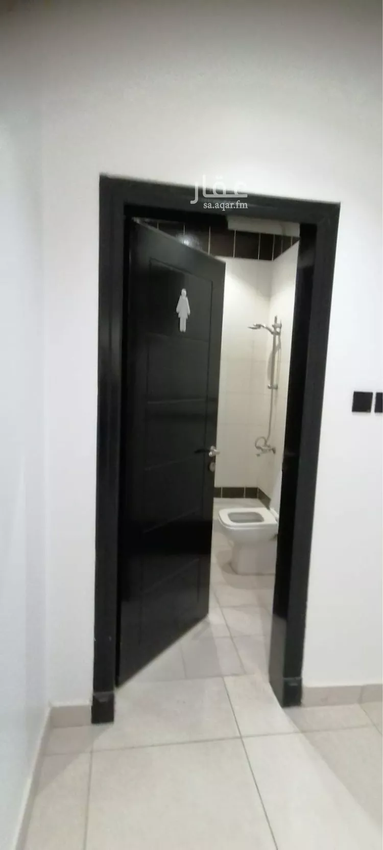 مكتب تجاري للإيجار في شارع انس بن مالك, حي الياسمين, مدينة الرياض, منطقة الرياض صورة 3