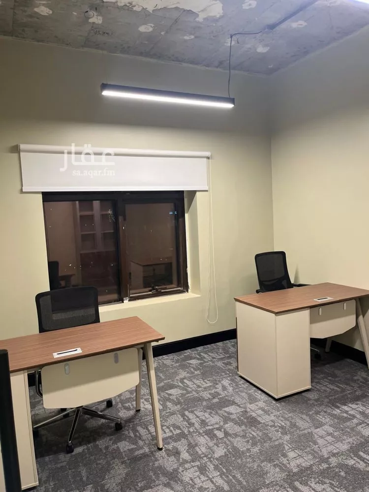 مكتب تجاري للإيجار في شارع ابي بكر الصديق الفرعي, حي الياسمين, مدينة الرياض, منطقة الرياض