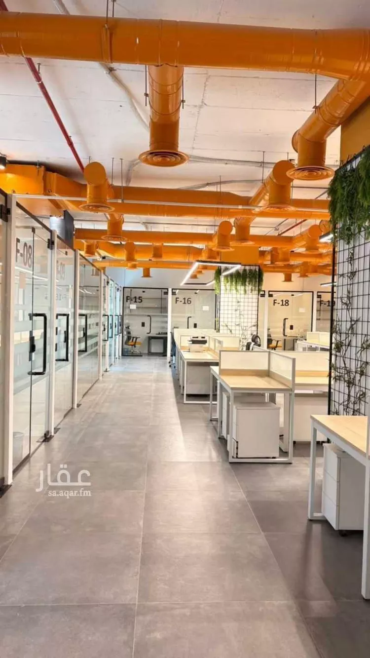 مكتب تجاري للإيجار في شارع خريص الفرعي, حي الروضة, مدينة الرياض, منطقة الرياض صورة 4