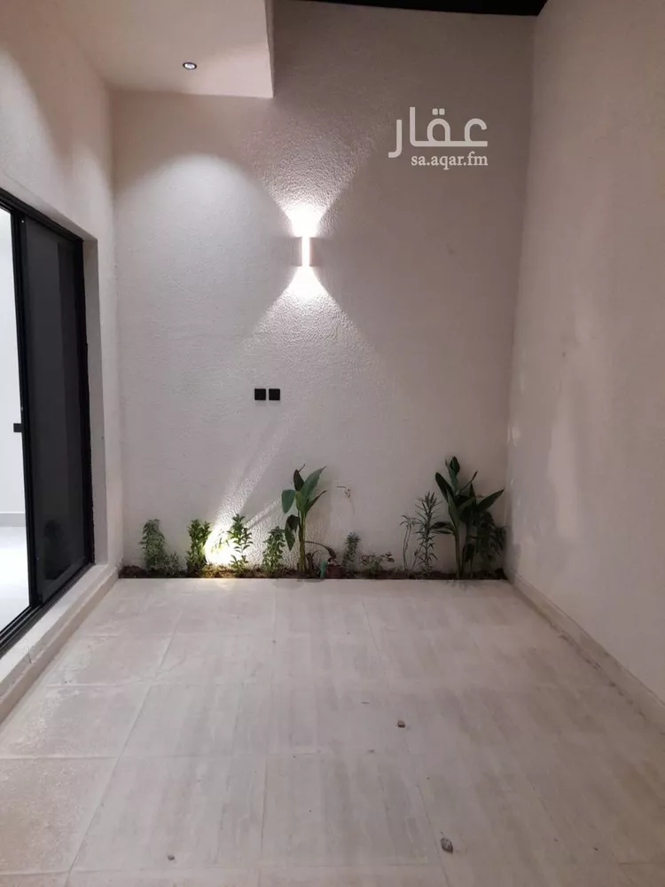 فيلا للبيع في شارع خلف بن معدان, حي بدر, مدينة الرياض, منطقة الرياض صورة 2