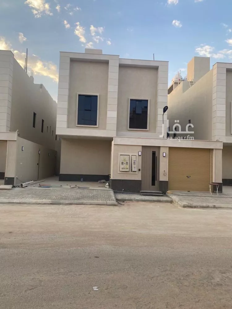 دور للبيع في شارع عبدالله بن جاسر, حي الرمال, مدينة الرياض, منطقة الرياض صورة 2