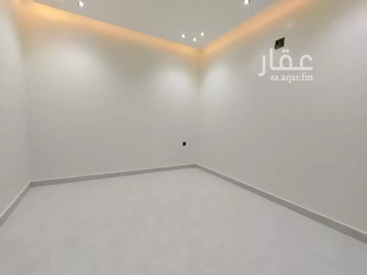 فيلا للبيع في شارع إبراهيم بن حسين, حي الرمال, مدينة الرياض, منطقة الرياض صورة 5