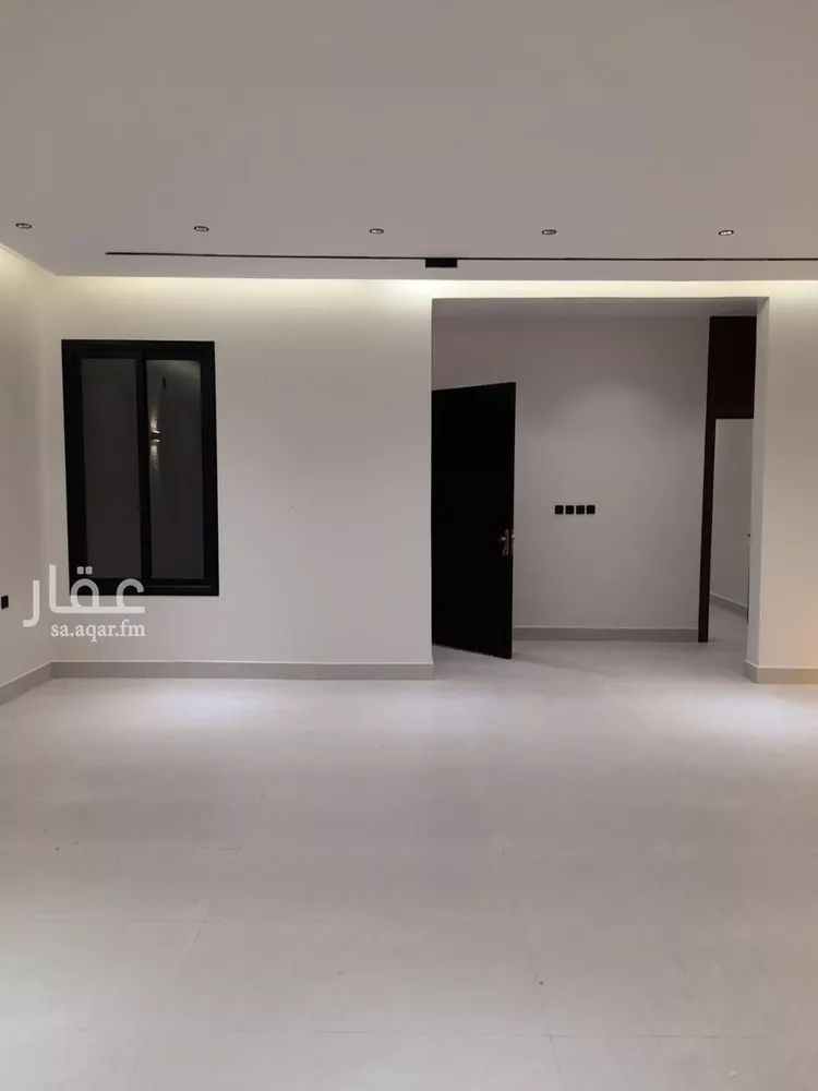 فيلا للبيع في شارع خلف بن معدان, حي بدر, مدينة الرياض, منطقة الرياض صورة 5