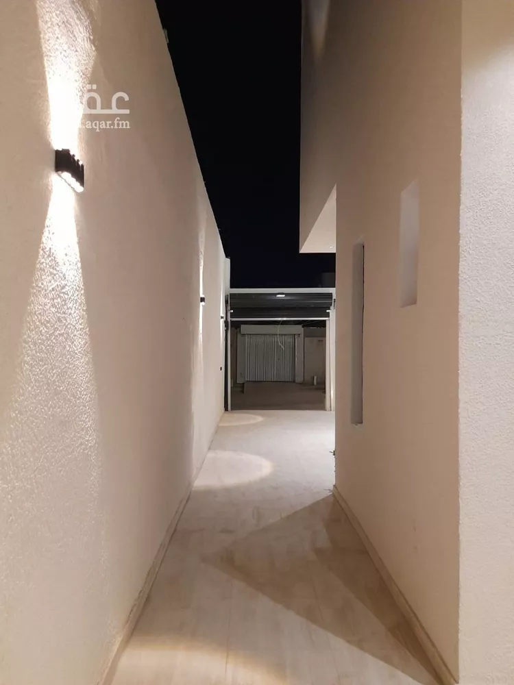 فيلا للبيع في شارع خلف بن معدان, حي بدر, مدينة الرياض, منطقة الرياض