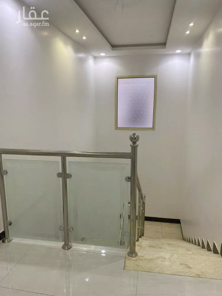 فيلا للبيع في شارع محمد بن عيسى المذجحي, حي الرمال, مدينة الرياض, منطقة الرياض 6