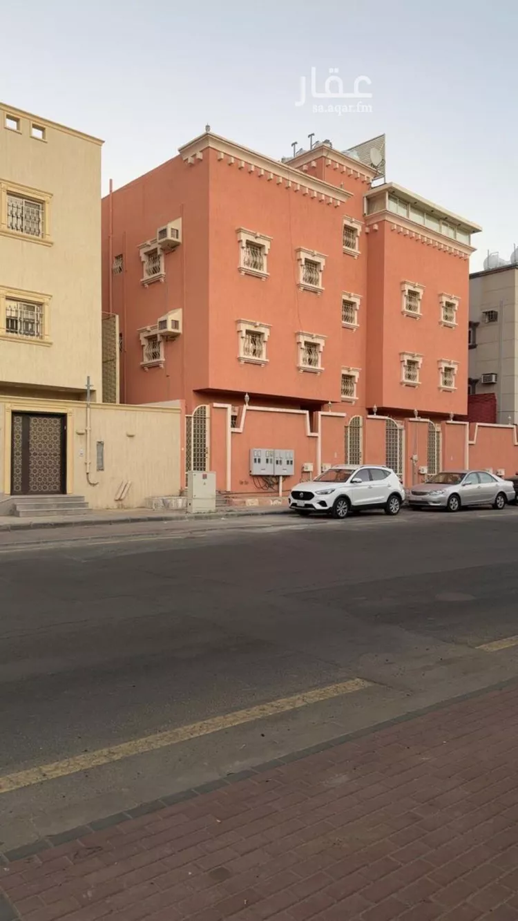 شقة للبيع في شارع مازن بن شيبان, حي المروج, مدينة أبها, منطقة عسير