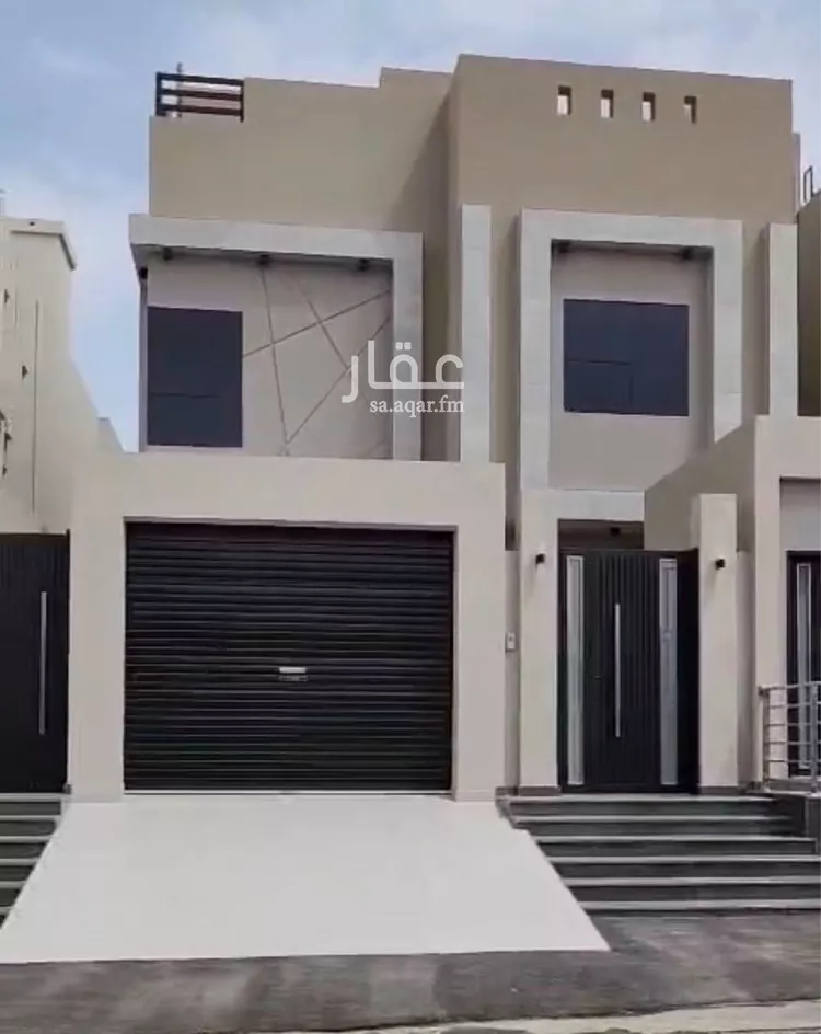 فيلا للبيع في شارع عبدالرحمن الزواوي, حي الزهور, مدينة أبها, منطقة عسير صورة 3