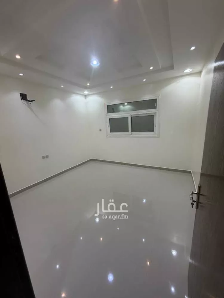 شقة للإيجار في شارع أبي الحسن الأسفرائيني, حي المهدية, مدينة الرياض, منطقة الرياض صورة 2