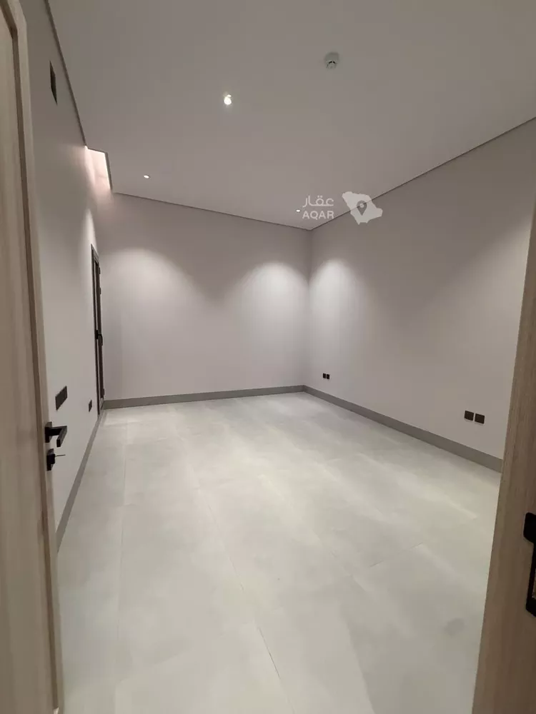 شقة للبيع في شارع عمير بن سنان بن عرفطة, حي المهدية, مدينة الرياض, منطقة الرياض 7