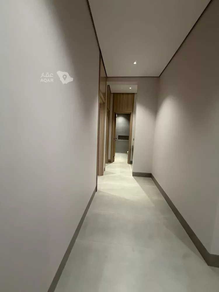 شقة للبيع في شارع عمير بن سنان بن عرفطة, حي المهدية, مدينة الرياض, منطقة الرياض 8