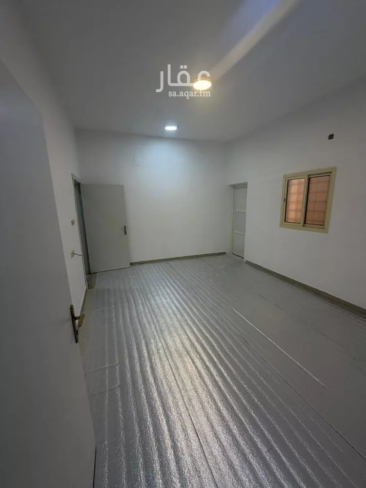 شقة للإيجار في شارع عبدالملك بن عباس, حي المهدية, مدينة الرياض, منطقة الرياض صورة 5