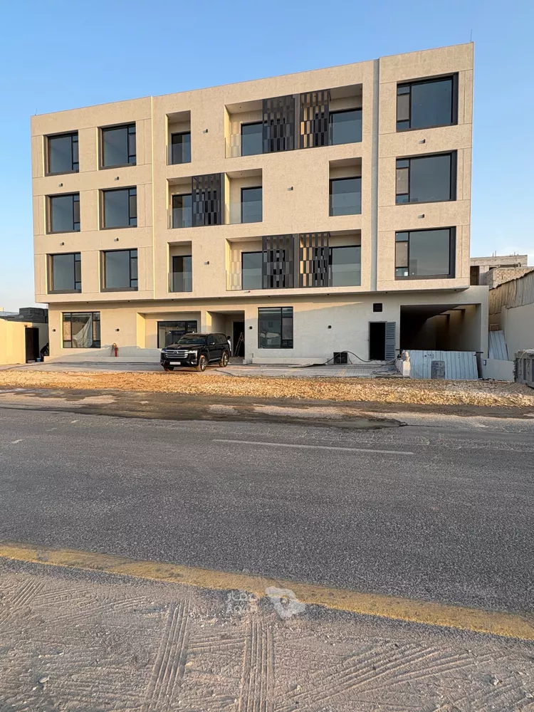 عمارة للإيجار في شارع طارق بن شهاب, حي العارض, مدينة الرياض, منطقة الرياض