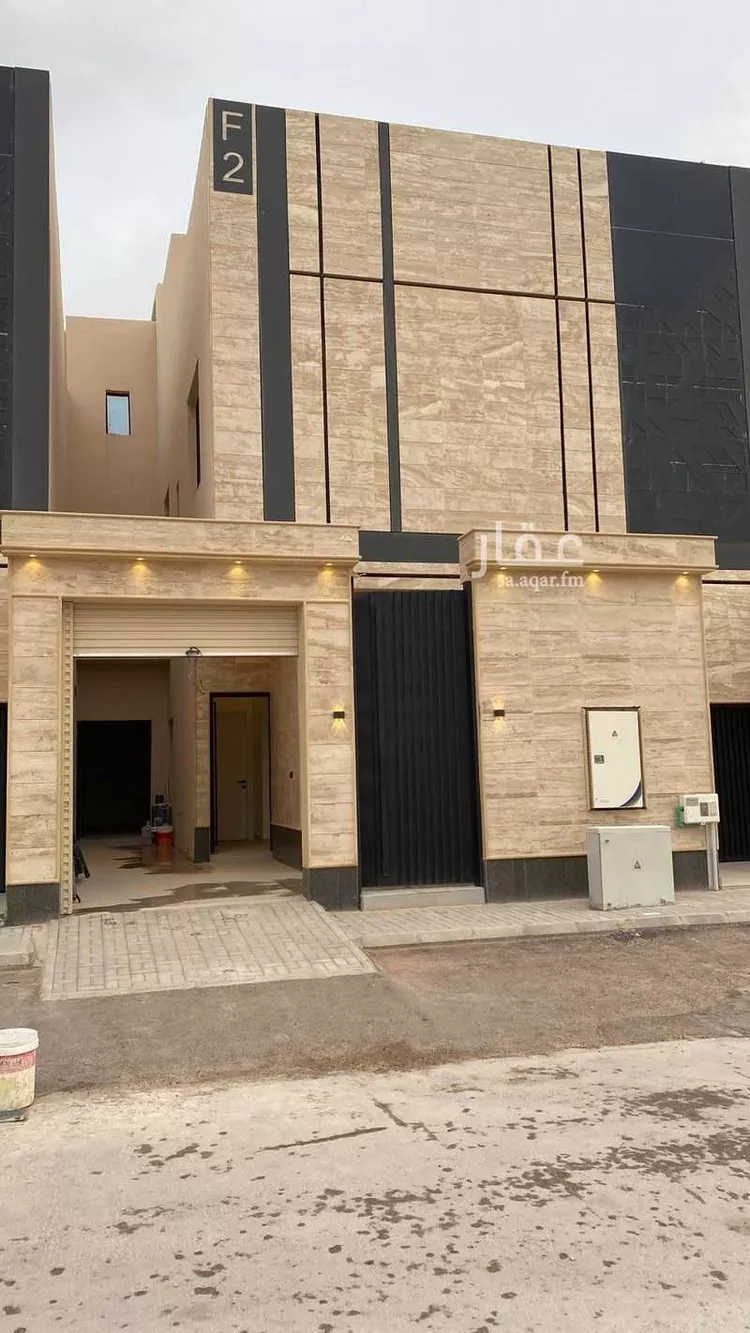 Floor for Rent in Riyadh Al Janadriyah صورة 4