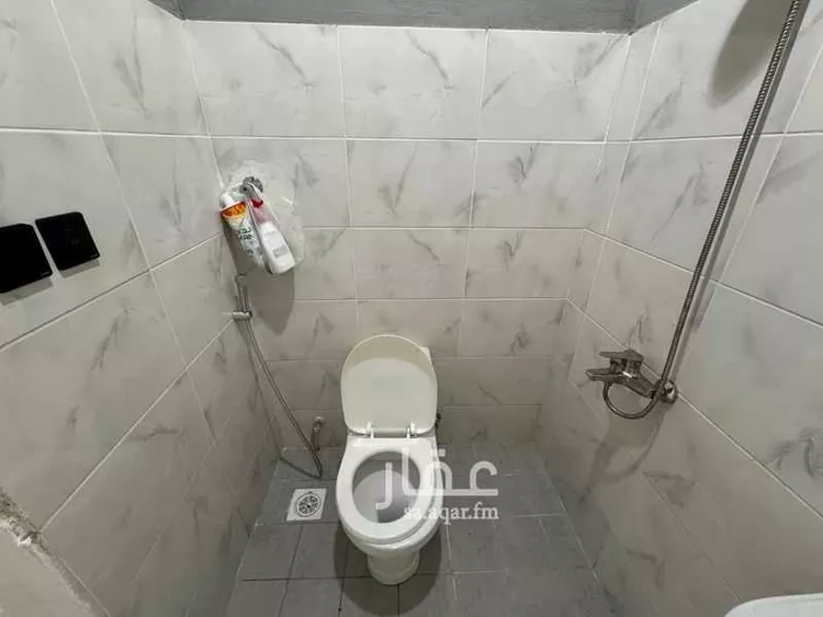 غرفة للإيجار في شارع سلمه بن المجبر ، حي النزهة ، جدة ، جدة صورة 2