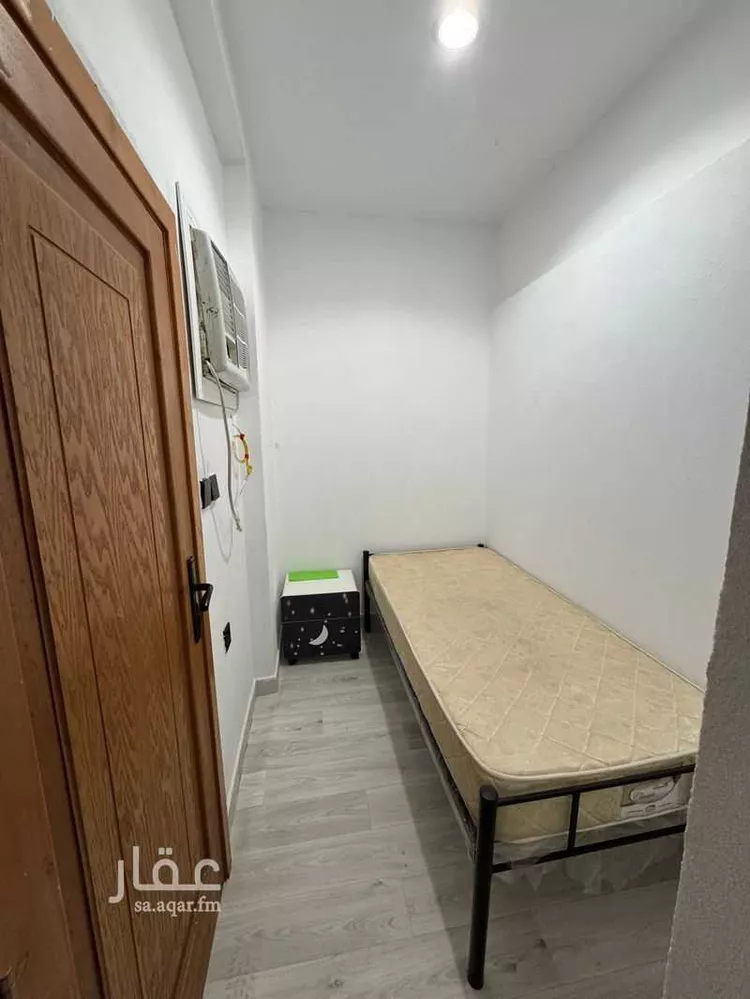 غرفة للإيجار في شارع سلمه بن المجبر ، حي النزهة ، جدة ، جدة صورة 2