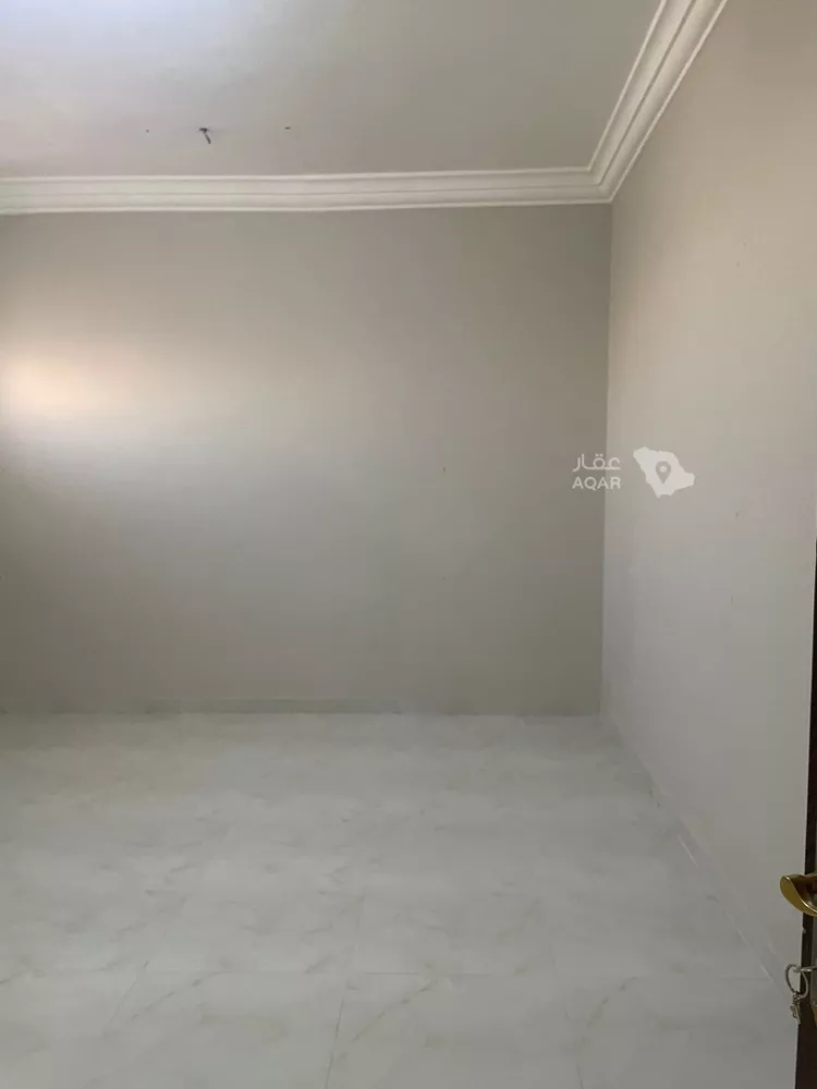 شقة للإيجار في شارع هارون الرشيد, حي ظهرة العودة شرق, مدينة الدرعية, منطقة الرياض 2