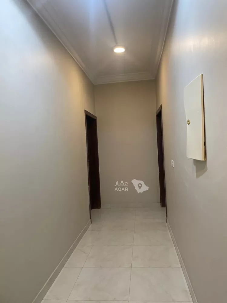 شقة للإيجار في شارع هارون الرشيد, حي ظهرة العودة شرق, مدينة الدرعية, منطقة الرياض 3