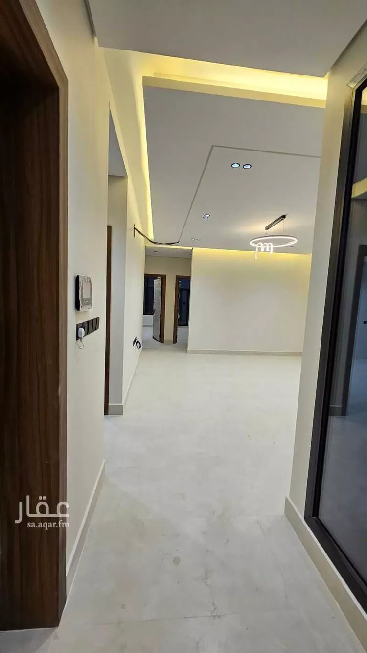 دور للبيع في شارع ابن قتيدة, حي السلام, مدينة الرياض, منطقة الرياض صورة 5