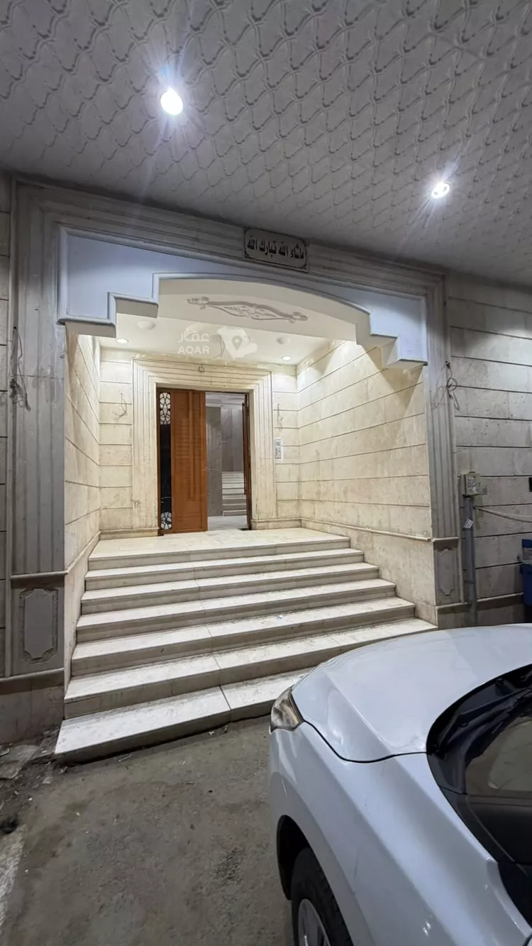 عمارة للبيع في شارع سعيد بن ابي العروبه, حي بطحاء قريش, مدينة مكة المكرمة, منطقة مكة المكرمة 4