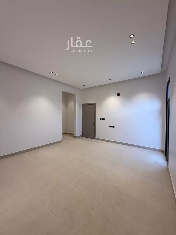 دور للبيع في شارع رقم 100, حي الجنادرية, مدينة الرياض, منطقة الرياض صورة 4