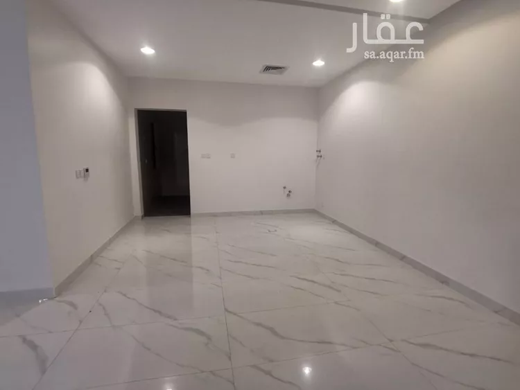 فيلا للبيع في شارع 19د, حي العقربية, مدينة الخبر, المنطقة الشرقية صورة 2