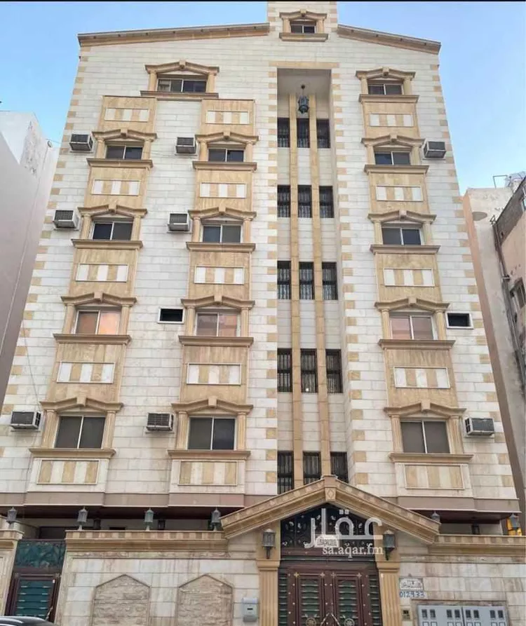 عمارة للبيع في شارع عبدالرحمن ابن الزجاج, حي المصانع, مدينة المدينة المنورة, منطقة المدينة المنورة