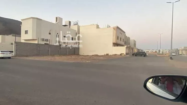 أرض للبيع في شارع الخصيب بن عبدالرحمن, حي السكب, مدينة المدينة المنورة, منطقة المدينة المنورة