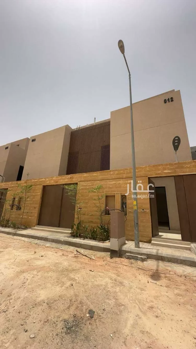 دور للبيع في شارع ابن تقي الدين, حي المرجان, مدينة الرياض, منطقة الرياض صورة 2