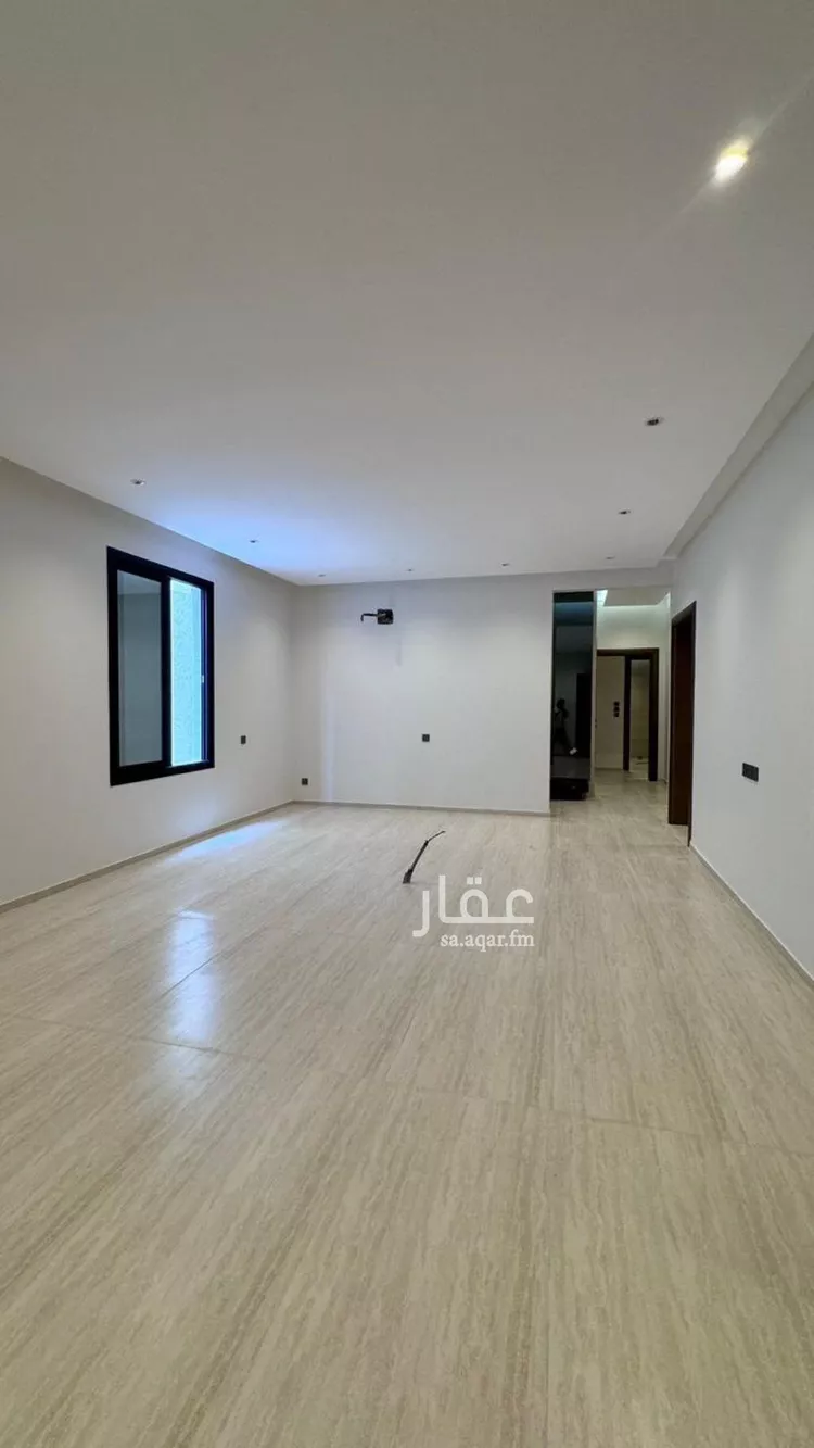 شقة للبيع في شارع حرب ابن جنادة, حي الظرفة, مدينة خميس مشيط, منطقة عسير صورة 4