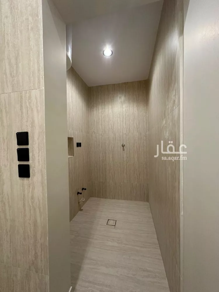 فيلا للبيع في شارع فيصل بن عبد العزيز, حي اليرموك, مدينة خميس مشيط, منطقة عسير 9