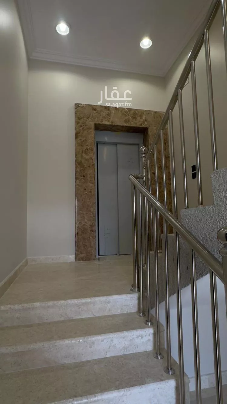 شقة للبيع في شارع الحناء, حي العقيق, مدينة أبها, منطقة عسير صورة 3