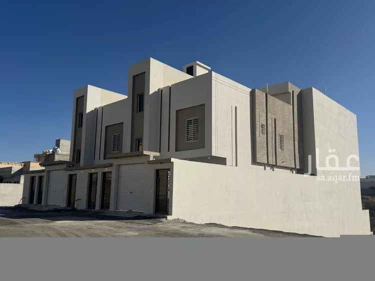 فيلا للبيع في شارع الرصيفة, حي الزهور, مدينة أبها, منطقة عسير صورة 2