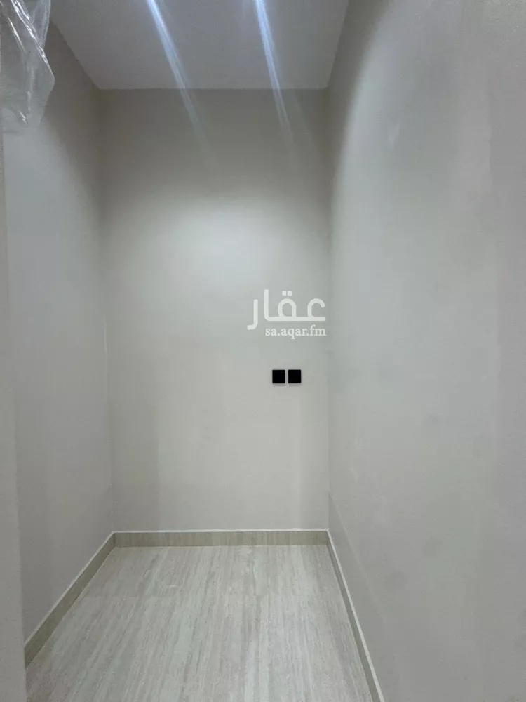 فيلا للبيع في شارع عمرو ابن مطرف ابن علقمة, حي ذلالة, مدينة خميس مشيط, منطقة عسير 13
