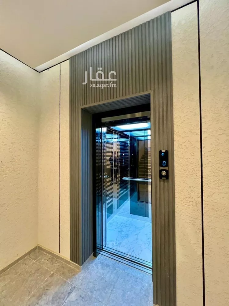 شقة للبيع في شارع الملك فهد, حي الصفاء, مدينة أبها, منطقة عسير صورة 2