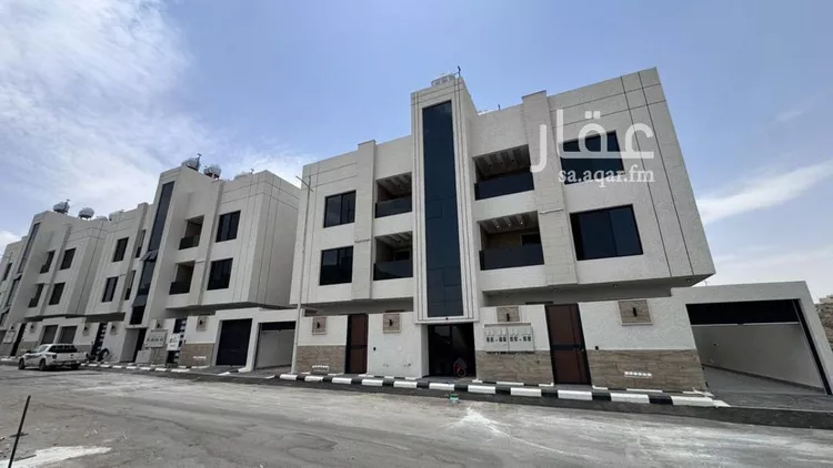 Apartment for Sale in Khamis Mushait Ar Rabie 9
