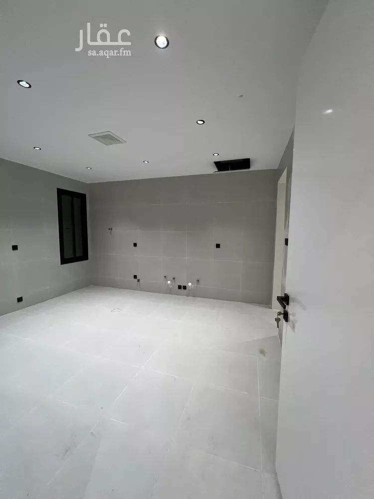 شقة للبيع في شارع 181 الزهور, حي الزهور, مدينة أبها, منطقة عسير صورة 3