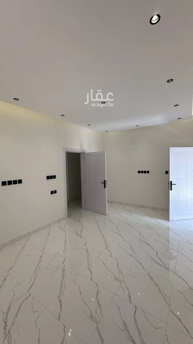 فيلا للبيع في شارع محمد بن طلحه, حي تارة, مدينة خميس مشيط, منطقة عسير صورة 4