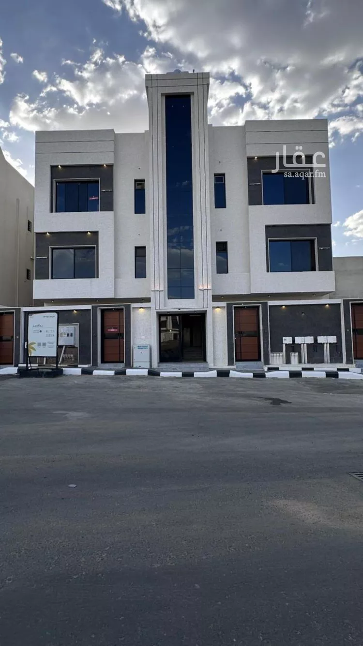 شقة للبيع في شارع الملك فهد, حي الصفاء, مدينة أبها, منطقة عسير