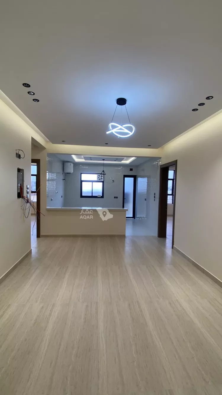 شقة للبيع في شارع الراجحي, حي الظرفة, مدينة خميس مشيط, منطقة عسير صورة 4