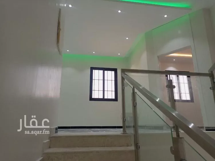 فيلا للبيع في شارع عفيفة بنت أحمد, حي الرمال, مدينة الرياض, منطقة الرياض صورة 4