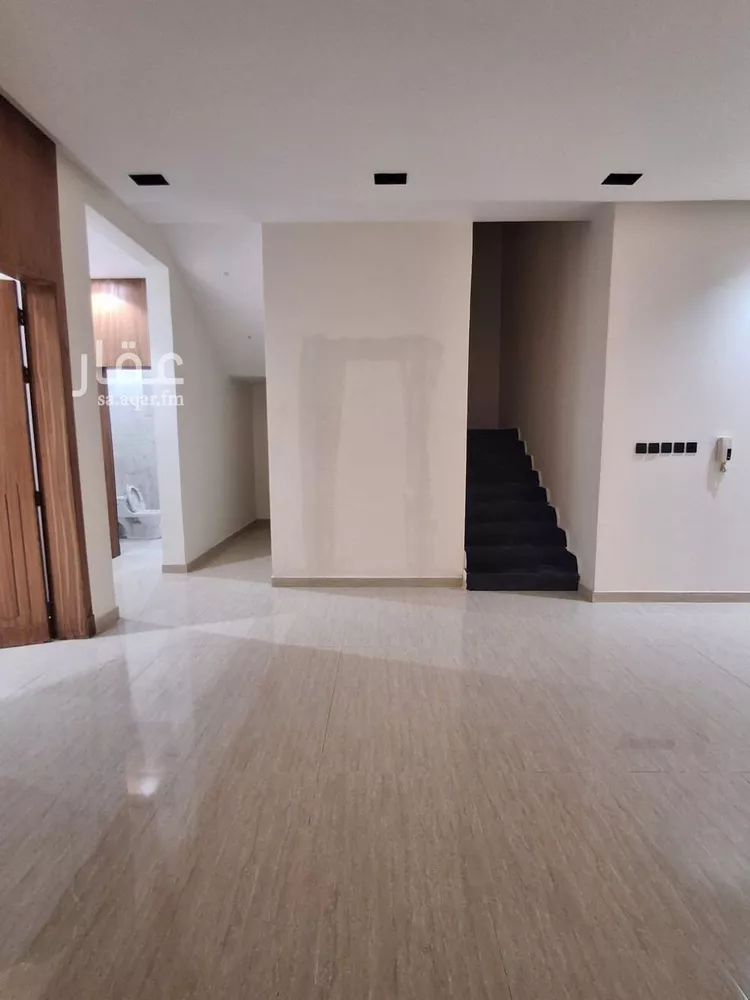 فيلا للإيجار في شارع الرواجي, حي السعادة, مدينة الرياض, منطقة الرياض صورة 5