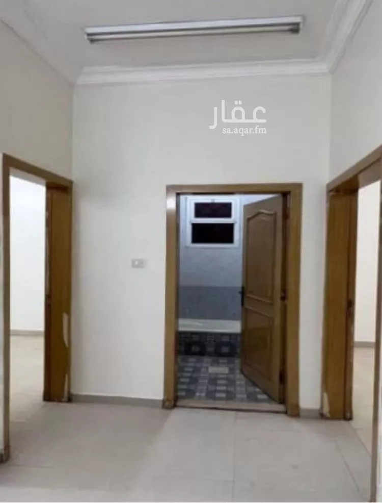 عمارة للإيجار في شارع يزيد بن ابي سفيان, حي العريجاء الأوسط, مدينة الرياض, منطقة الرياض صورة 2